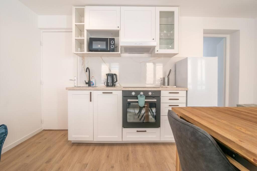 F2 Hypercentre - Proche Gare - Wifi Gratuite Apartment